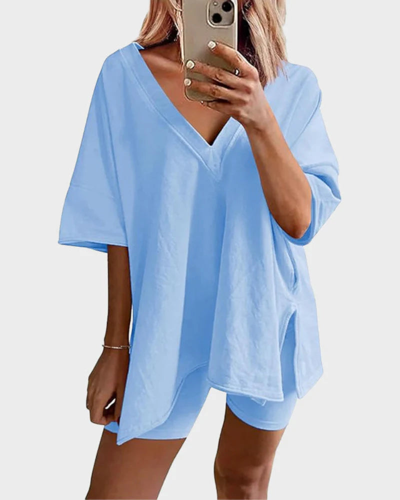 Casual tweedelige loungewearset met oversized top met splitzoom & aansluitende short